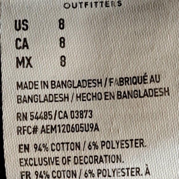 American Eagle 90s boyfriend shorts  - 8 - Picture 3 of 3